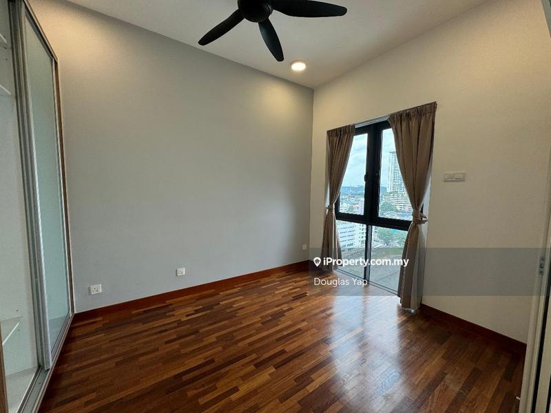 Residensi Servis untuk Disewa di Pacific Star oleh Douglas Yap - iProperty.com.my