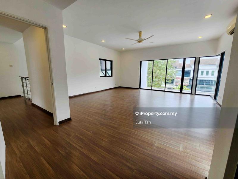 Rumah Berangkai 3 Tingkat untuk Dijual di Lake Fields, Sungai Besi oleh Suki Tan - iProperty.com.my