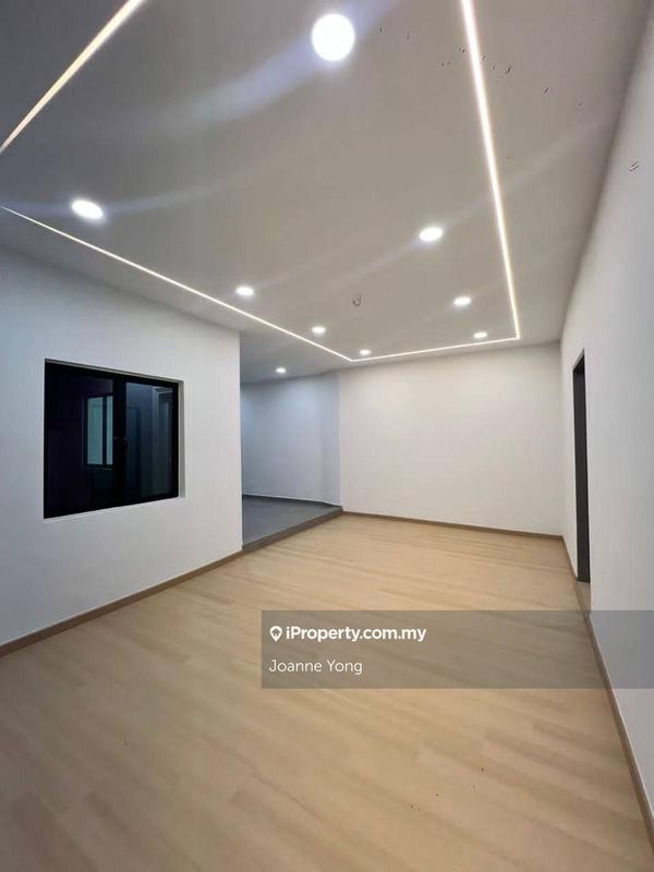 Rumah Berkembar untuk Dijual di Taman Bunga Ros, Tebrau oleh Joanne Yong - iProperty.com.my