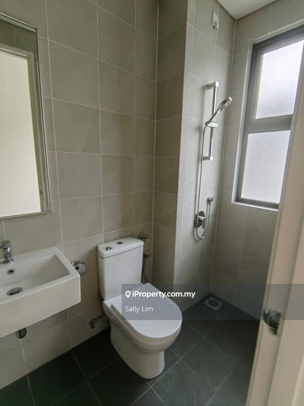 Rumah Berangkai 2.5 Tingkat untuk Dijual di Taman Puncak Jalil, Seri Kembangan oleh Sally Lim - iProperty.com.my