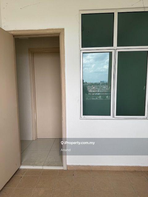 Service Residence for Sale in Subang Olives Residence by Anand - iProperty.com.my