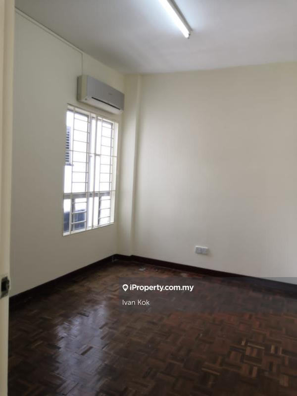 Kondominium untuk Dijual di Casa Damansara oleh Ivan Kok - iProperty.com.my