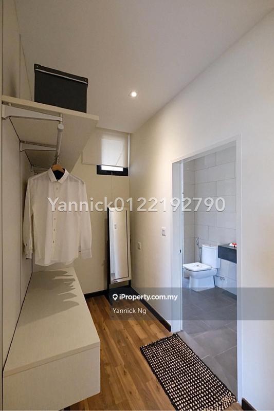 Townhouse for Sale in Seri Kembangan, Seri Kembangan by Yannick Ng - iProperty.com.my