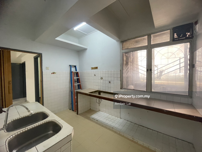 Flat for Sale in Kuchai Entrepreneurs Park by Amber Lai - iProperty.com.my