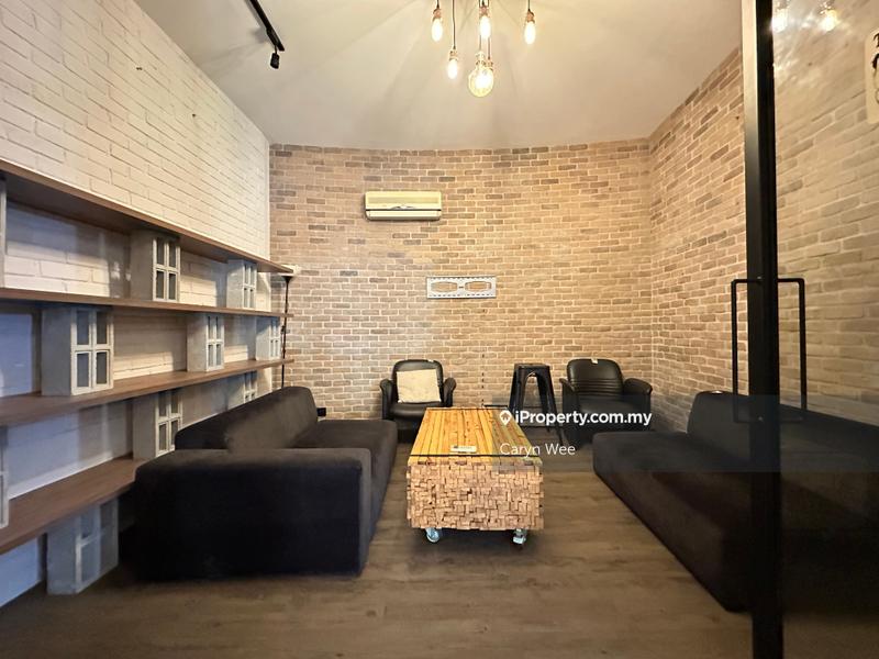 For Sale - JALAN 222 MAIN ROAD showroom-factory for sale PJ51A