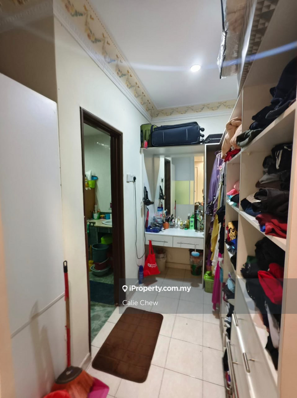 Semi-Detached House for Sale in Bandar Bukit Tinggi 2, Klang by Calie Chew - iProperty.com.my