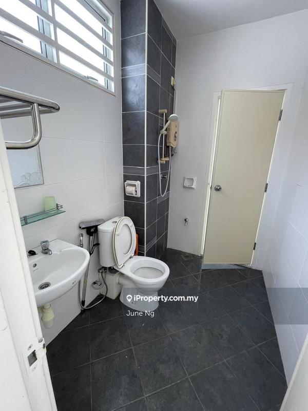 Rumah Berangkai 3 Tingkat untuk Dijual di Sungai Ara, Penang oleh June Ng - iProperty.com.my