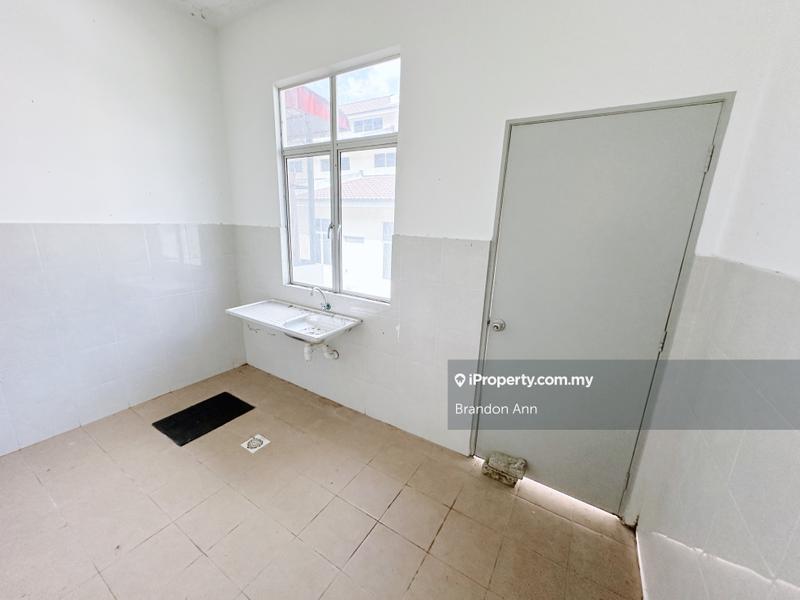 1.5-storey Terraced House for Sale in Seri Mahkota Maju , gambang, kuantan, pahang, Kuantan by Brandon Ann - iProperty.com.my