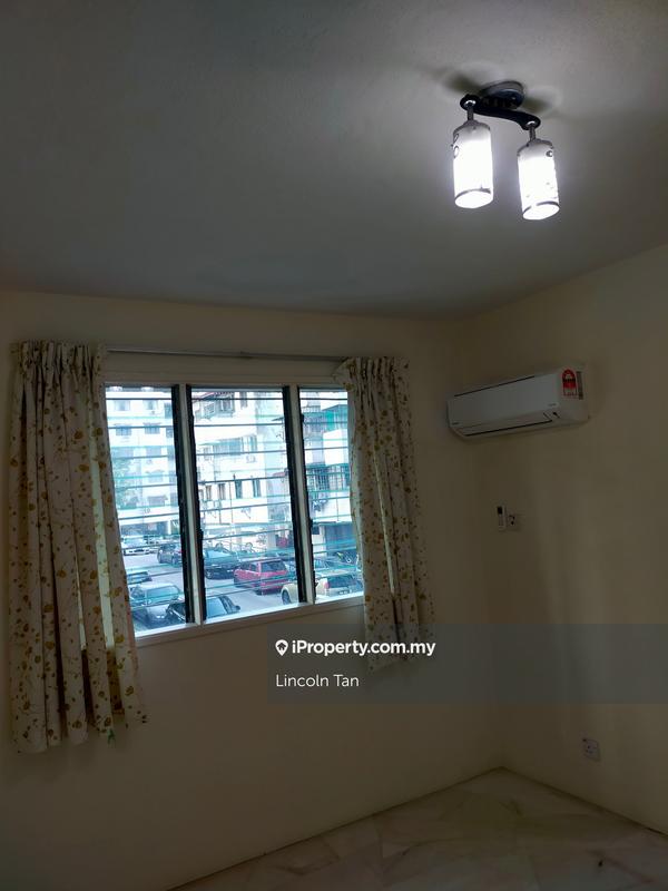 Rumah Pangsa untuk Disewa di Happy Garden Flat oleh Lincoln Tan - iProperty.com.my