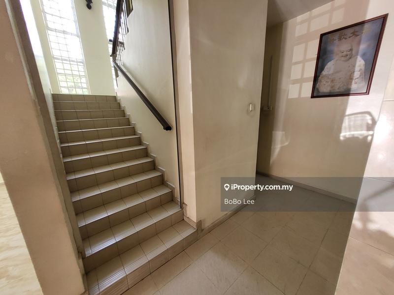 Semi-Detached House for Sale in Taman Overseas Union (Taman Oug), Jalan Klang Lama (Old Klang Road) by BoBo Lee - iProperty.com.my