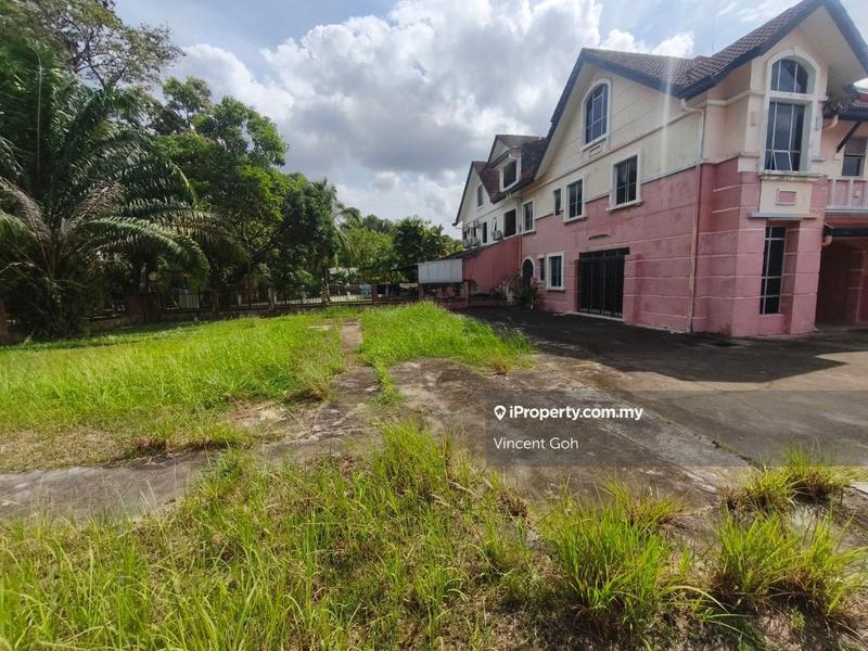 Semi-Detached House for Sale in Bukit Rahman Putra, Sungai Buloh by Vincent Goh - iProperty.com.my