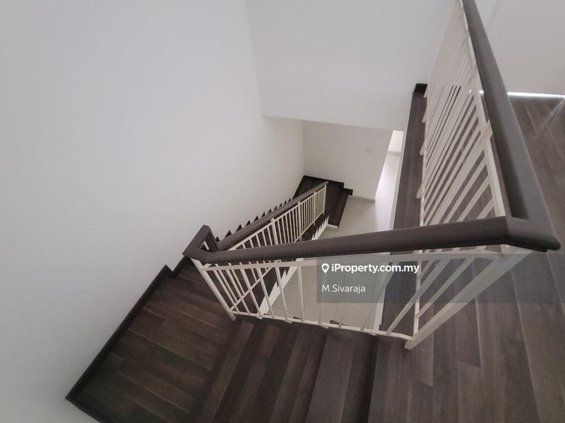 Rumah Teres 2-Tingkat untuk Dijual di Nilai Impian, Nilai oleh M.Sivaraja - iProperty.com.my