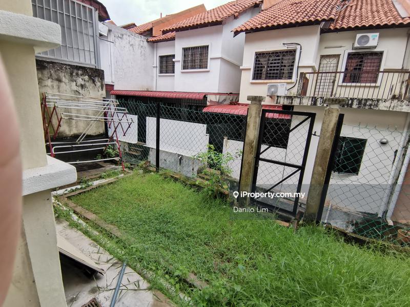 Rumah Berangkai 2 Tingkat untuk Dijual di Damai Rasa, KL City Centre oleh Danilo Lim - iProperty.com.my