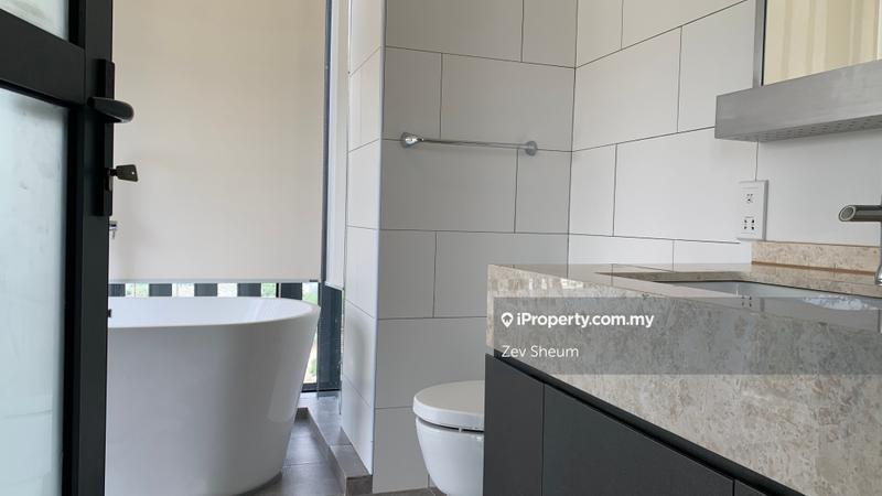 For Sale - Twy Duplex Condos