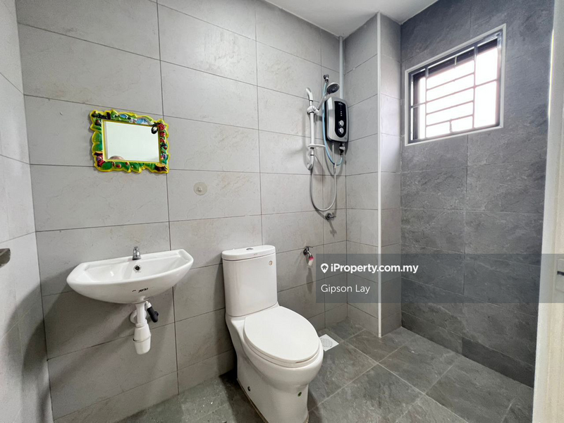 Terraced House for Sale in Taman Tasik Indah, Kluang by Gipson Lay - iProperty.com.my