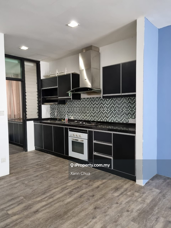 For Sale - USJ One Avenue Condo