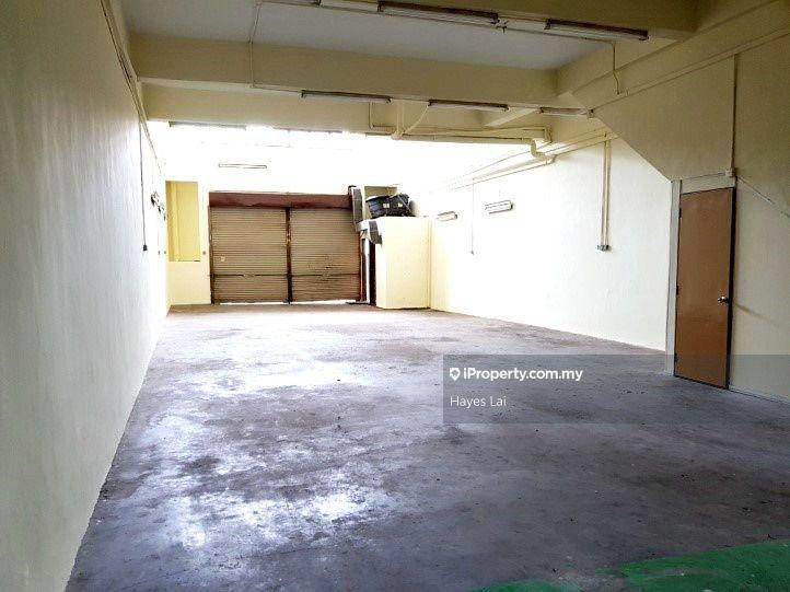 Terrace Factory for Sale in Puchong Utama, Pusat Bandar Puchong, Bandar Puteri, Puchong by Hayes Lai - iProperty.com.my