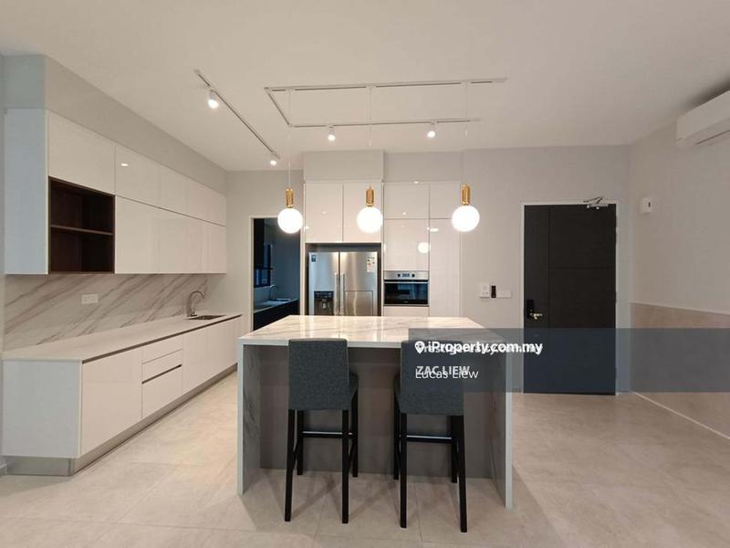 For Sale - Trinity Pentamont