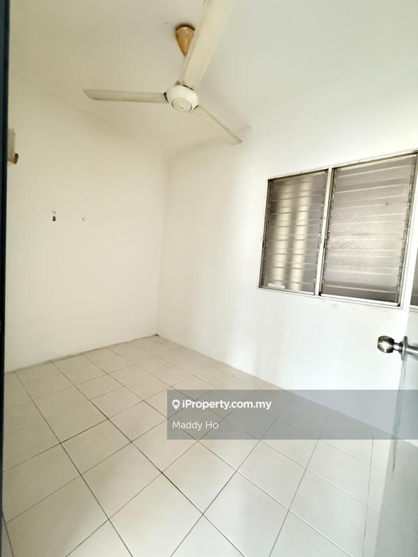 For Sale - Suria Kinrara