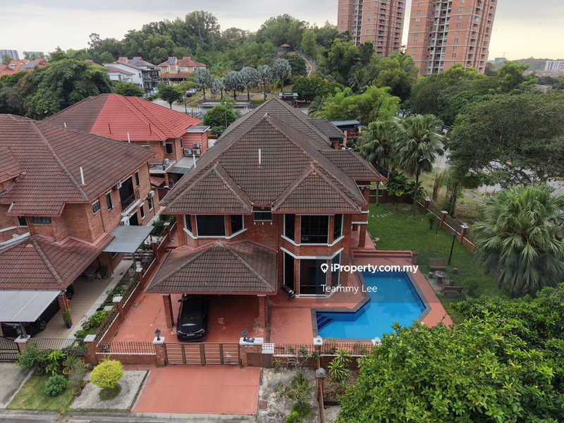 Bungalow House for Sale in {POOL} 2sty Bungalow Admiral Park Bdr Sungai Long, Bandar Sungai Long by Teammy Lee - iProperty.com.my