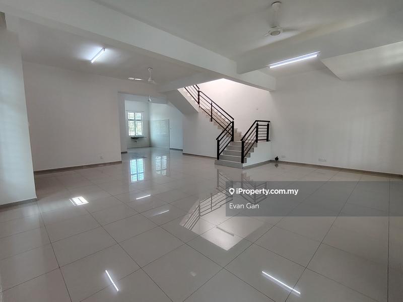 Semi-Detached House for Sale in Taman Cheng Perdana, Cheng by Evan Gan - iProperty.com.my