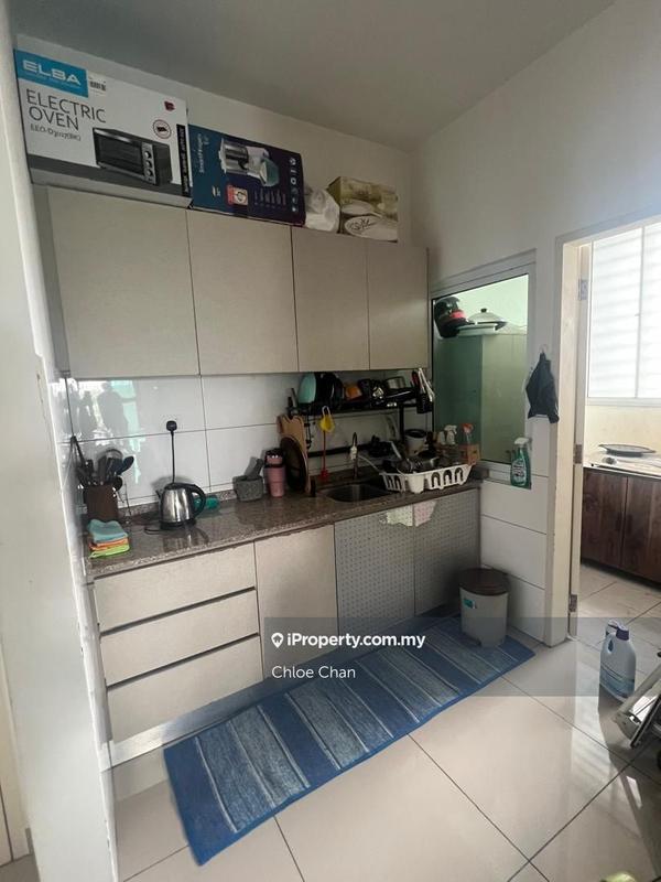 For Rent - The Holmes 1