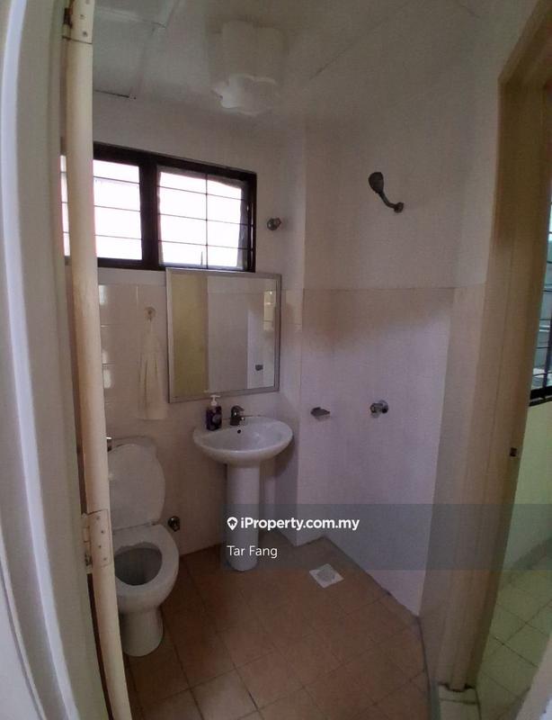 Rumah Berangkai 2.5 Tingkat untuk Dijual di Bandar Utama 7, Bandar Utama oleh Tar Fang - iProperty.com.my