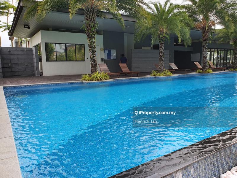 Banglo untuk Dijual di Kota Kemuning, Shah Alam oleh Henrick Tan - iProperty.com.my