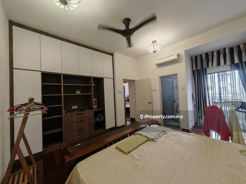 Townhouse for Sale in 16 Sierra, Puchong by Jane Hor - iProperty.com.my
