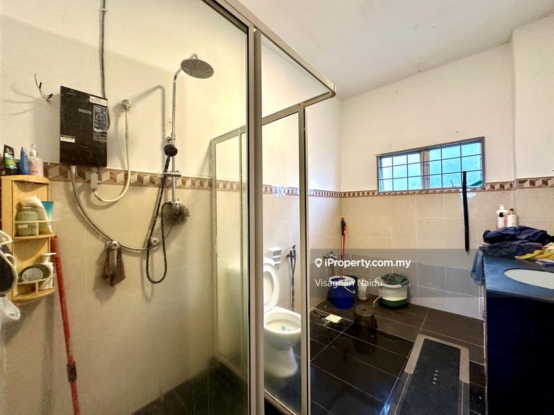 Bungalow House for Sale in Bandar Country Homes, Rawang by Visaghan Naidu - iProperty.com.my