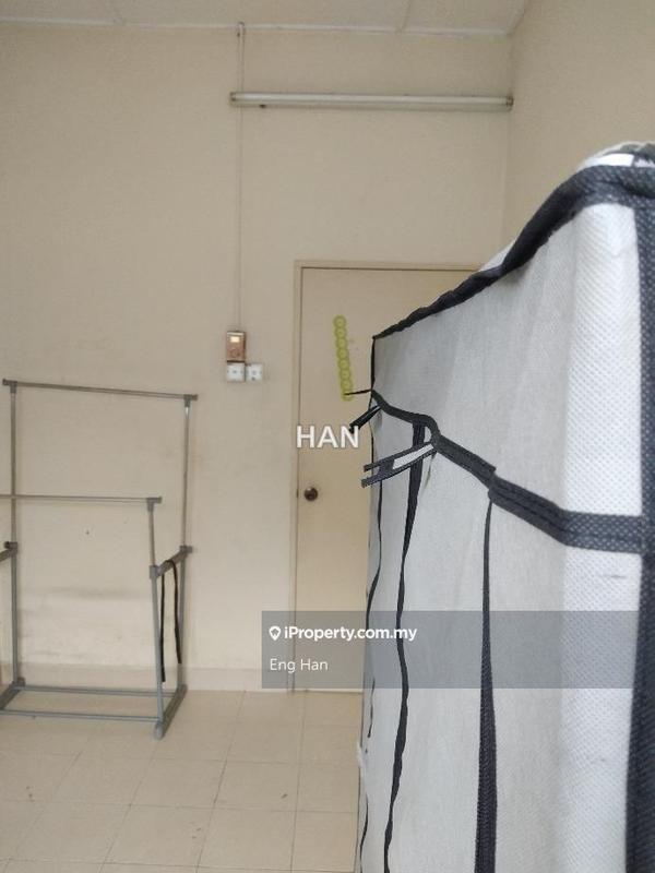 Rumah Pangsa untuk Dijual di Kuchai Entrepreneurs Park oleh Eng Han - iProperty.com.my