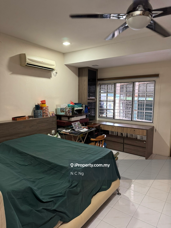 Rumah Berangkai 2 Tingkat untuk Dijual di Taman Berkeley, Klang oleh N C Ng - iProperty.com.my