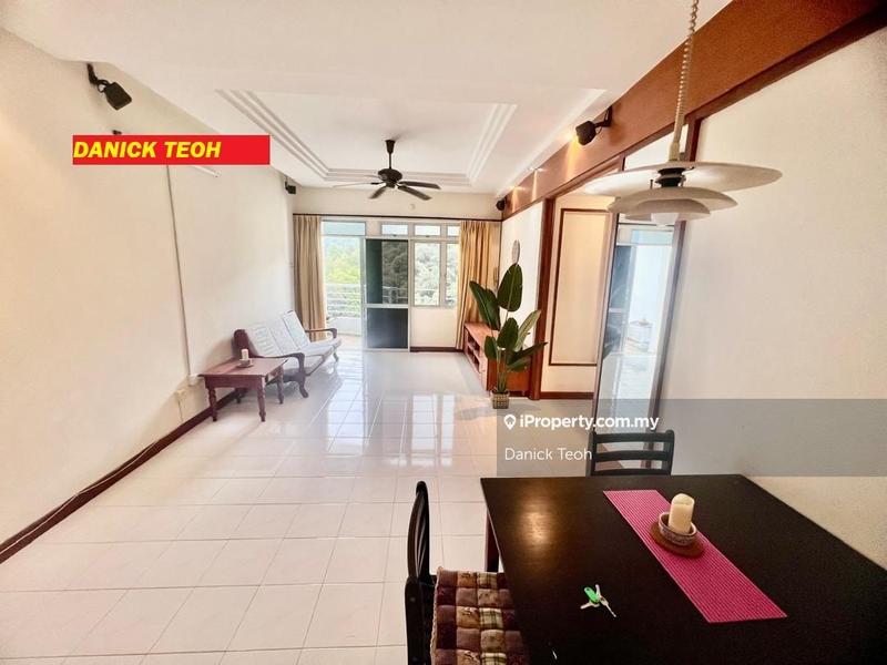 For Sale - Leader Garden