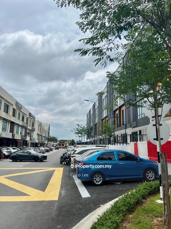 For Rent - Pelangi Avenue Block A