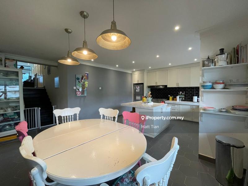 For Sale - Menara Kayangan