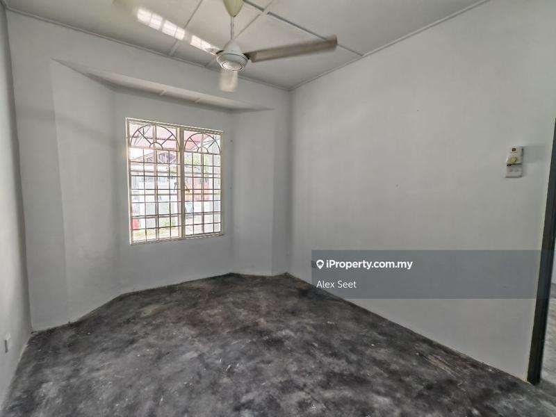 Rumah Teres untuk Dijual di nl4r9, Batu Caves oleh Alex Seet - iProperty.com.my