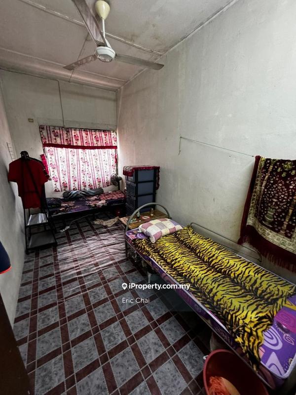 Townhouse for Sale in Taman Bukit Raja, Klang by Eric Chai - iProperty.com.my