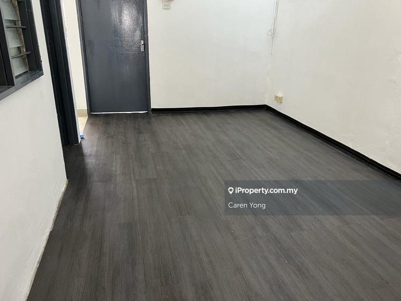 Rumah Teres 1-Tingkat untuk Dijual di Taman Lucky, Bangsar oleh Caren Yong - iProperty.com.my