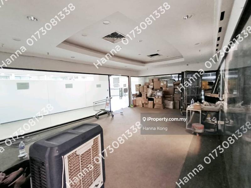 For Rent - Centre Point