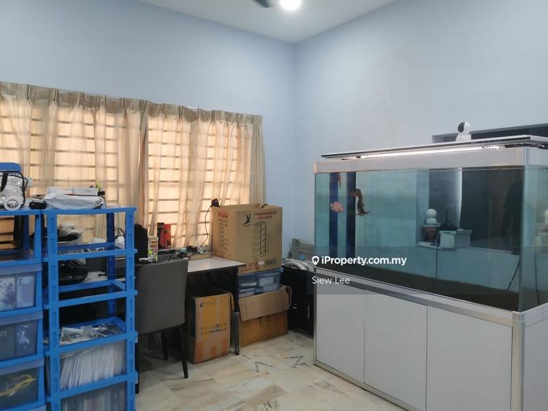 Bungalow House for Sale in Saujana Akasia, Sungai Buloh by Siew Lee - iProperty.com.my