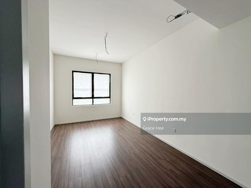 3-storey Terraced House for Sale in Taman Bukit Serdang, Seri Kembangan by Grace Hee - iProperty.com.my