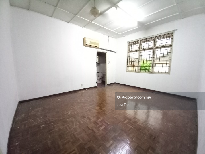 Bungalow House for Sale in Bukit Sentosa, Rawang by Liza Tieo - iProperty.com.my