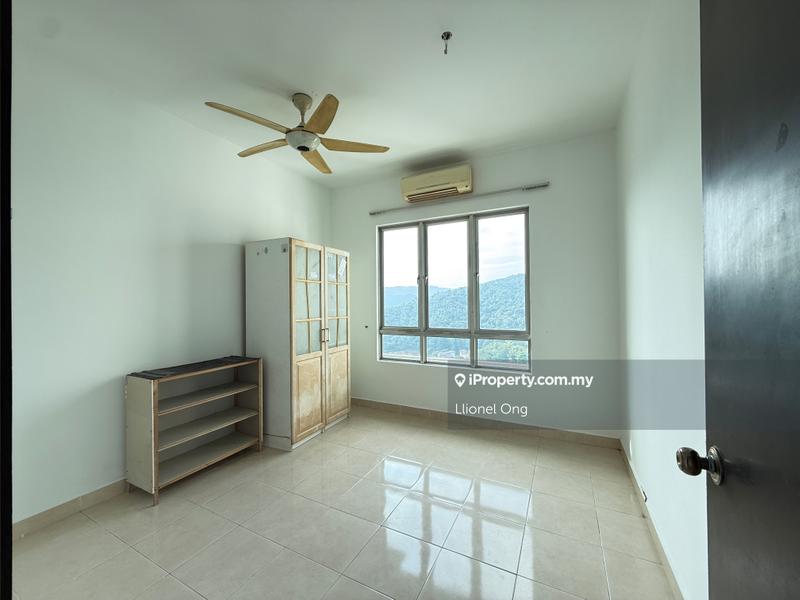 For Sale - Riana Green East