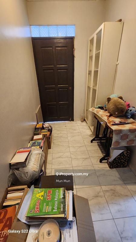 Rumah Berangkai 2 Tingkat untuk Dijual di myj42, Seri Kembangan oleh Mun Mun - iProperty.com.my