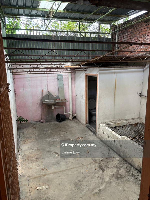 Shop for Sale in Prewar house in Carnarvon, George Town by Carine Low - iProperty.com.my