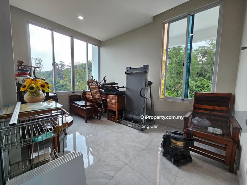 Banglo untuk Dijual di Taman Equine, Seri Kembangan oleh King Gan - iProperty.com.my