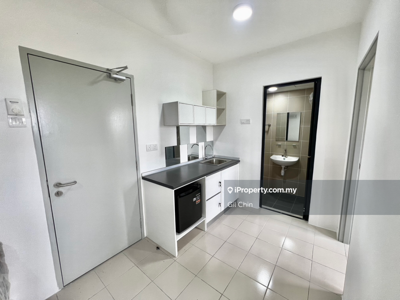 For Rent - Uni Suites