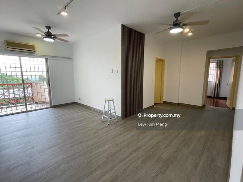 For Sale - Menara D'sara