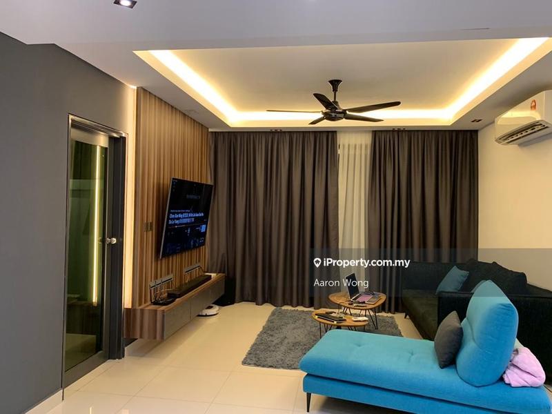 For Sale - Trinity Aquata