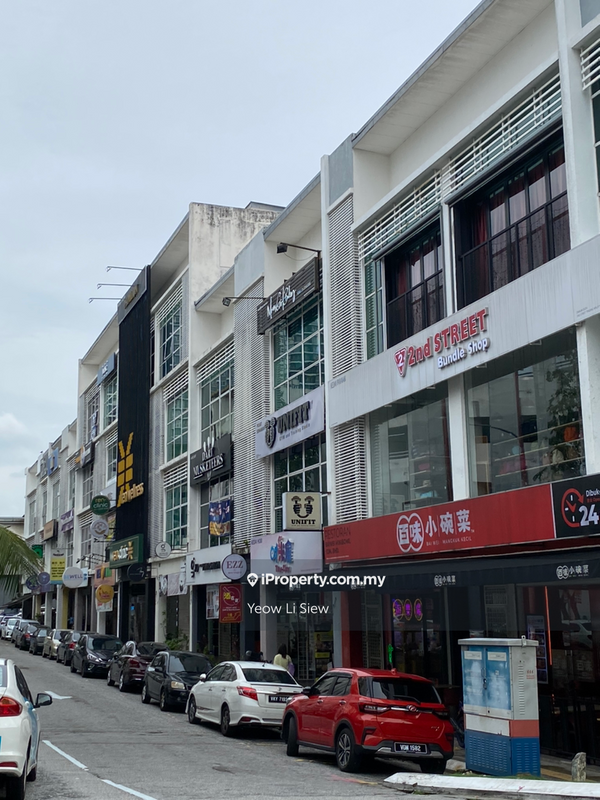 For Sale - 3 STOREY SRI PETALING SHOP JALAN RADIN BAGUS